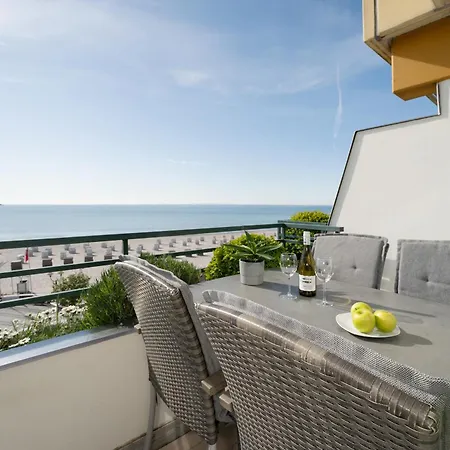 Miramar Traumaussicht Apartment Groemitz